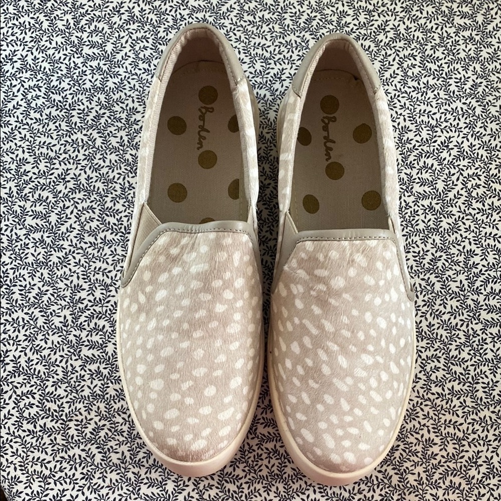 Boden Cream Polka Dot Slip-On Loafers